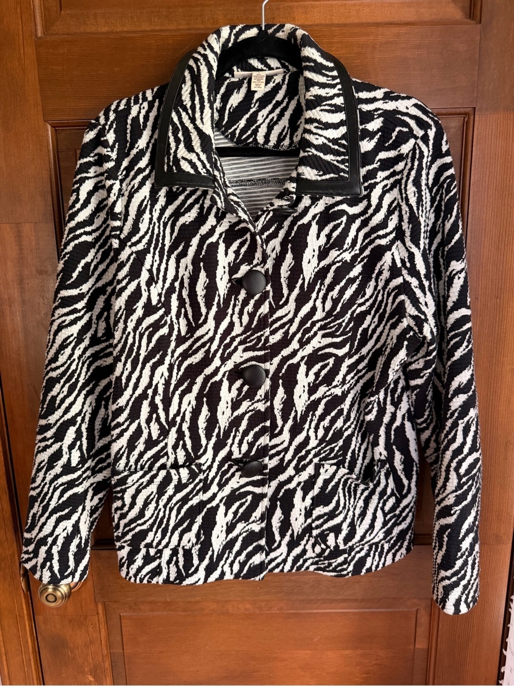 VINTAGE JM COLLECTION ZEBRA PRINT JACKET